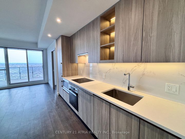 Photo 12 at 1611 - 27 Mcmahon Drive, Bayview Village, Toronto