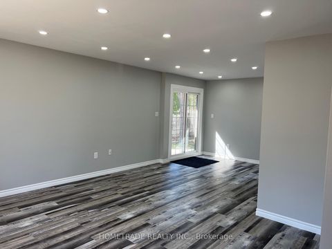 Photo 6 at 206 Little Avenue, Allandale Heights, Barrie