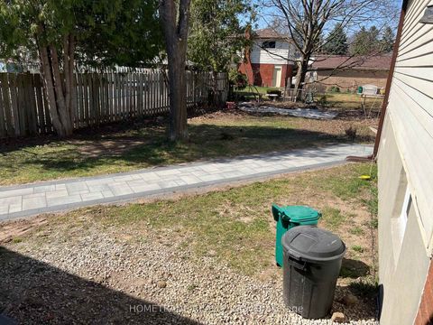 Photo 14 at 206 Little Avenue, Allandale Heights, Barrie