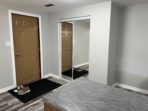 Photo 18 at 206 Little Avenue, Allandale Heights, Barrie