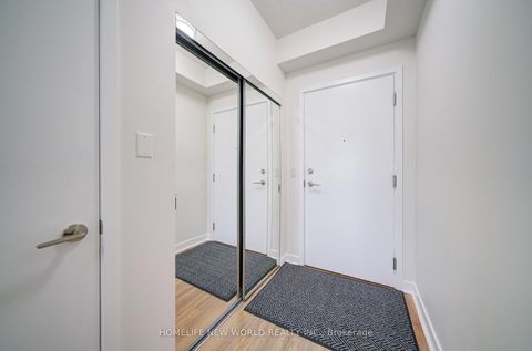 Photo 11 at 2004 - 295 Adelaide Street W, Waterfront Communities C1, Toronto