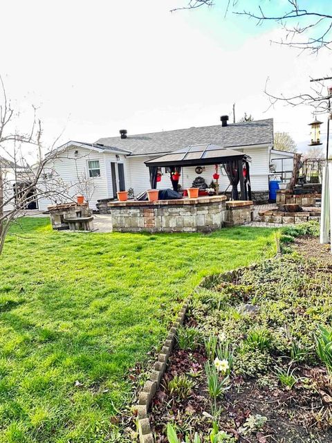 Photo 3 at 338 Little Avenue, Painswick North, Barrie