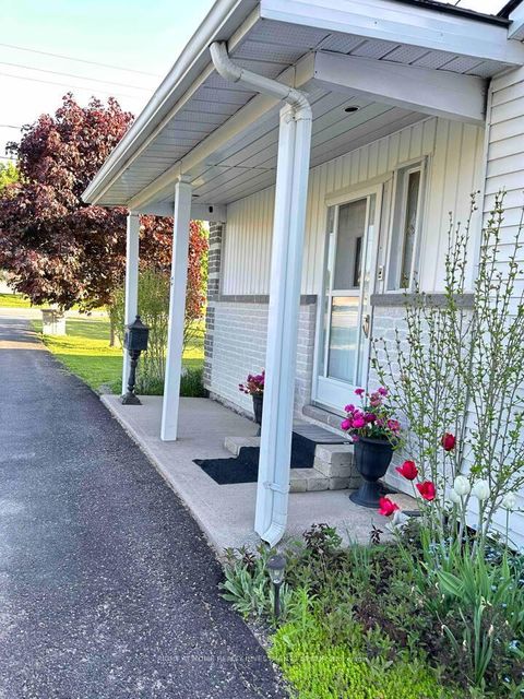 Photo 7 at 338 Little Avenue, Painswick North, Barrie