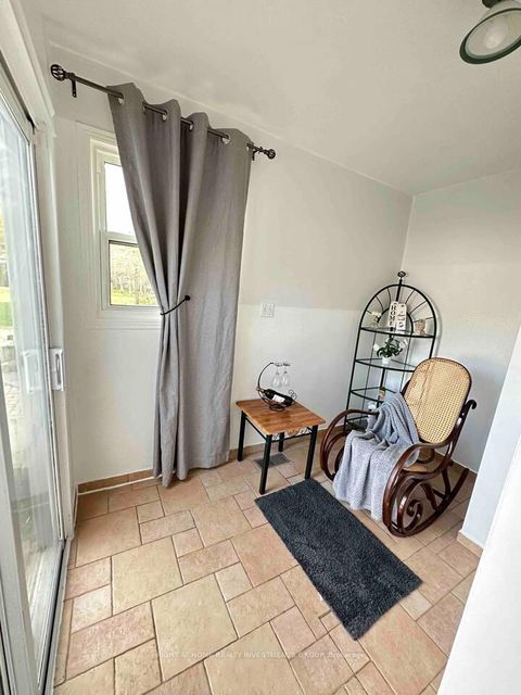 Photo 33 at 338 Little Avenue, Painswick North, Barrie