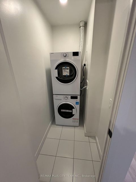 Photo 15 at 428 - 33 Parliament Street, Waterfront Communities C8, Toronto