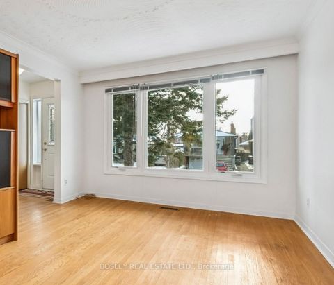 Photo 3 at 11 Forty First Street, Long Branch, Toronto