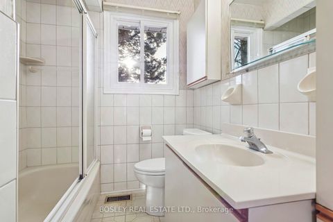 Photo 13 at 11 Forty First Street, Long Branch, Toronto