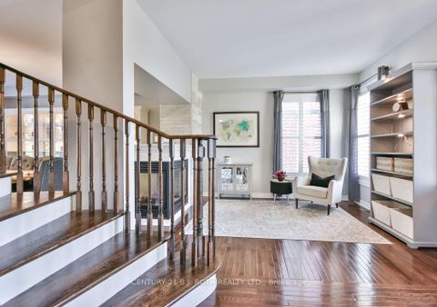 Photo 5 at 63 The Queensway, Shore, Barrie