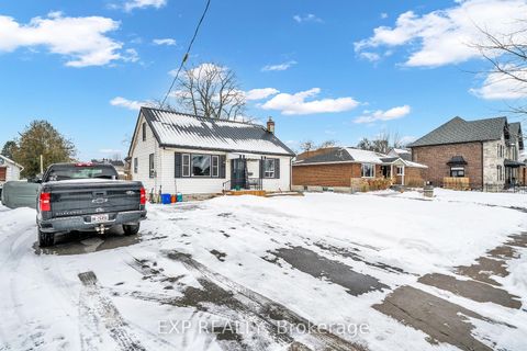 Photo 4 at 116 Duke Street, Bowmanville, Clarington