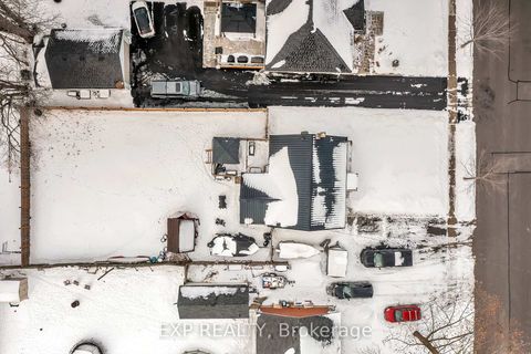 Photo 7 at 116 Duke Street, Bowmanville, Clarington