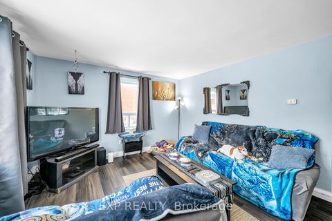 Photo 11 at 116 Duke Street, Bowmanville, Clarington