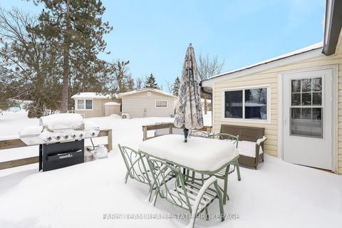 Photo 19 at 25 Recreation Drive, Rural Innisfil, Innisfil