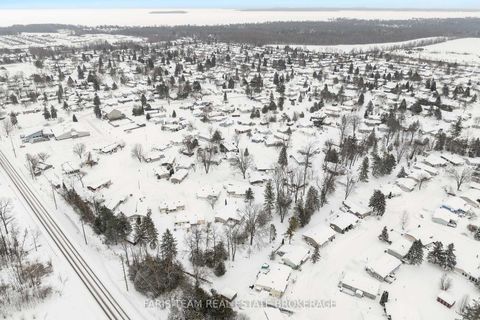 Photo 25 at 25 Recreation Drive, Rural Innisfil, Innisfil