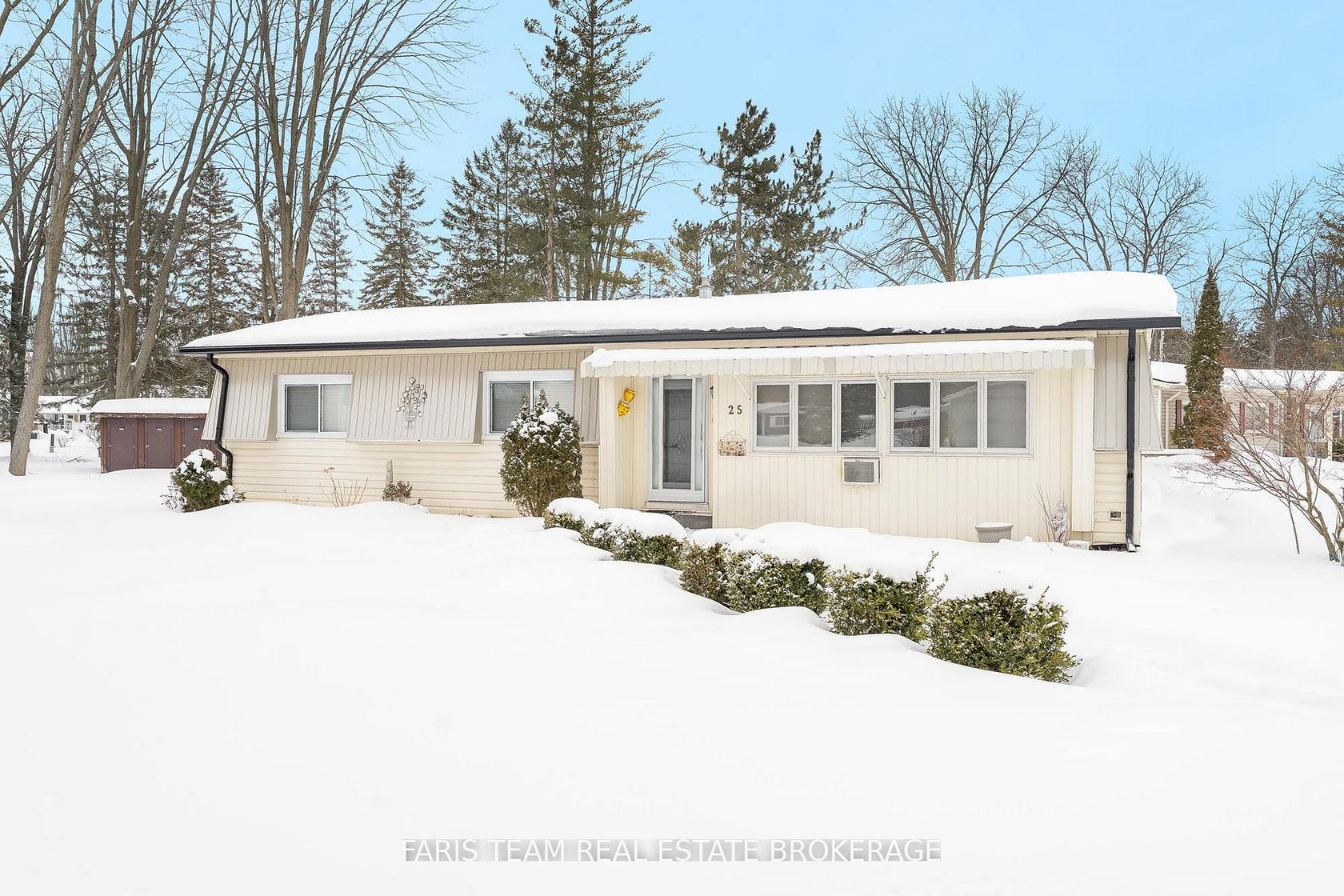 25 Recreation Drive, Rural Innisfil, Innisfil photo number 2