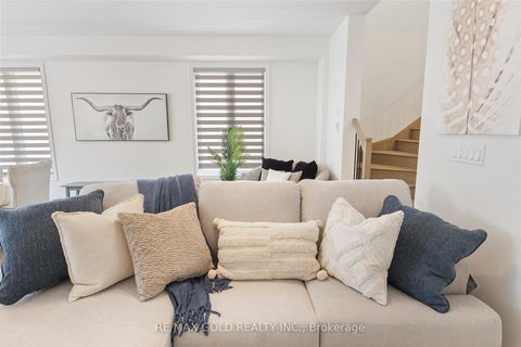 Photo 9 at 91 Phoenix Boulevard, Painswick South, Barrie