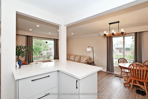 Photo 24 at 39 Penworth Road, Maryvale, Toronto