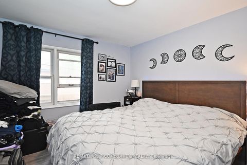 Photo 26 at 39 Penworth Road, Maryvale, Toronto