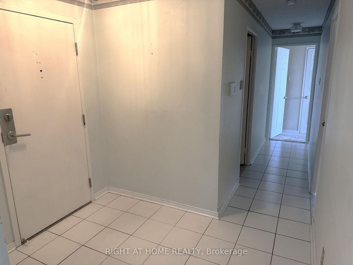 Photo 7 at 803 - 1111 Bough Beeches Boulevard, Rathwood, Mississauga