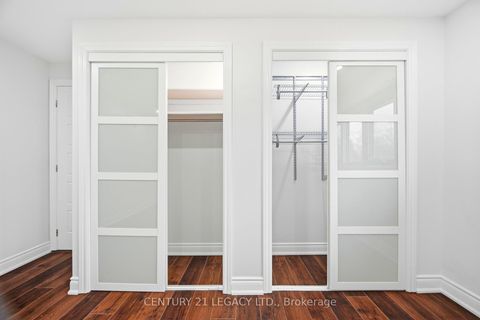 Photo 26 at 3 Deanefield Crescent, West Deane, Toronto