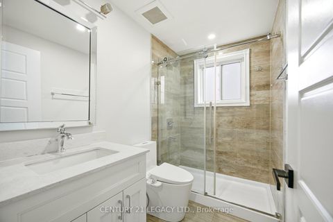 Photo 31 at 3 Deanefield Crescent, West Deane, Toronto