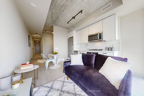 Photo 6 at 913 - 195 McCaul Street, Chinatown, Toronto