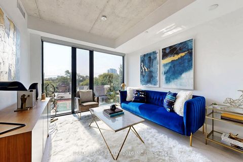 Photo 3 at 302 - 195 McCaul Street, Chinatown, Toronto