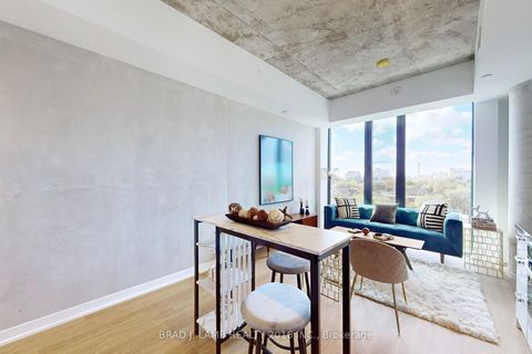 Photo 10 at 705 - 195 McCaul Street, Chinatown, Toronto