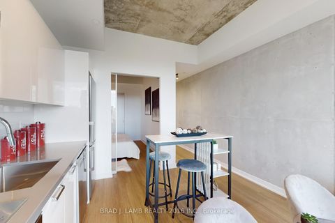 Photo 11 at 705 - 195 McCaul Street, Chinatown, Toronto