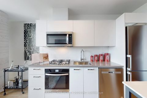 Photo 14 at 705 - 195 McCaul Street, Chinatown, Toronto