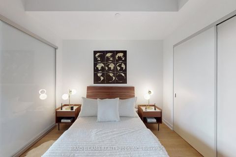 Photo 17 at 705 - 195 McCaul Street, Chinatown, Toronto