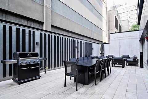 Photo 45 at 1011 - 195 McCaul Street, Chinatown, Toronto