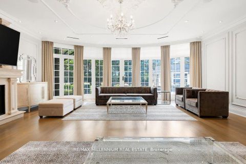 Photo 13 at 38 Park Lane Circle, York Mills, Toronto