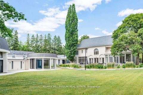 Photo 31 at 38 Park Lane Circle, York Mills, Toronto