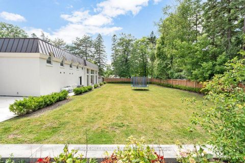 Photo 41 at 38 Park Lane Circle, York Mills, Toronto