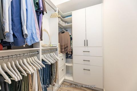 Photo 19 at 609 - 15 Windermere Avenue, Swansea, Toronto