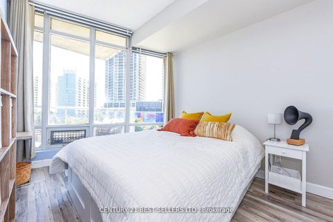 Photo 21 at 609 - 15 Windermere Avenue, Swansea, Toronto