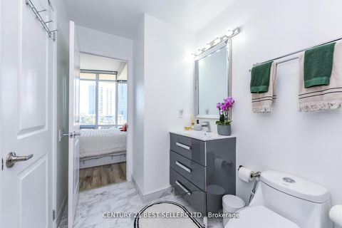 Photo 25 at 609 - 15 Windermere Avenue, Swansea, Toronto