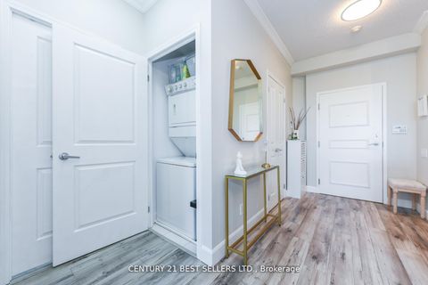 Photo 26 at 609 - 15 Windermere Avenue, Swansea, Toronto