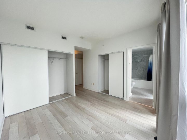 Photo 13 at 511 - 115 Mcmahon Drive, Bayview Village, Toronto