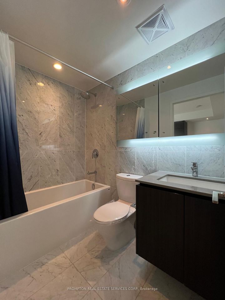 Photo 17 at 511 - 115 Mcmahon Drive, Bayview Village, Toronto