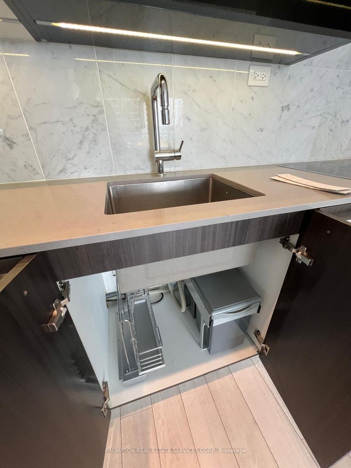 Photo 21 at 511 - 115 Mcmahon Drive, Bayview Village, Toronto