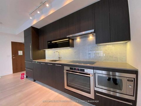 Photo 4 at 511 - 115 Mcmahon Drive, Bayview Village, Toronto
