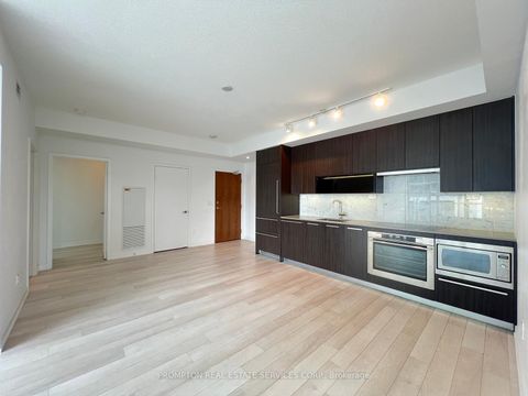 Photo 10 at 511 - 115 Mcmahon Drive, Bayview Village, Toronto