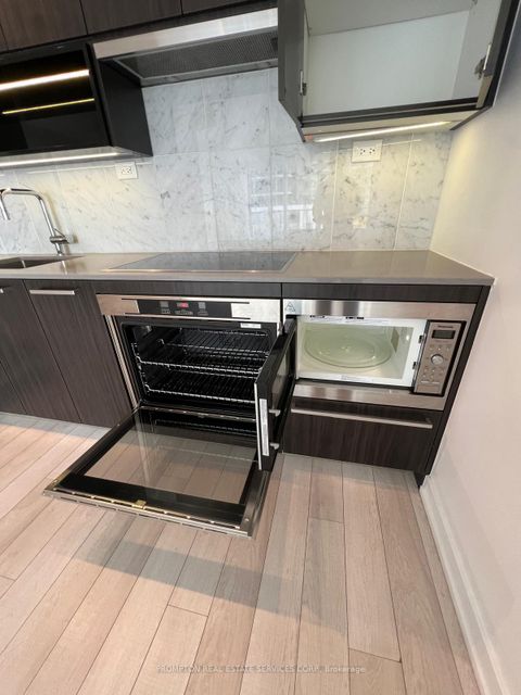 Photo 18 at 511 - 115 Mcmahon Drive, Bayview Village, Toronto