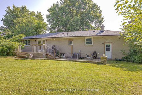 Photo 29 at 2070 St. Paul Road, Alcona, Innisfil