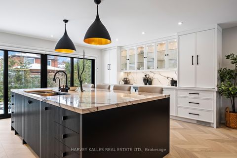 Photo 14 at 45 Pettit Drive, Richview, Toronto