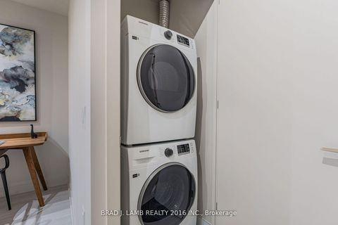 Photo 30 at 315 - 195 McCaul Street, Chinatown, Toronto