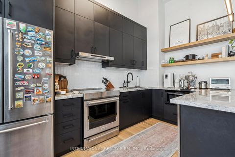 Photo 12 at 303 - 637 Lake Shore Boulevard W, Niagara, Toronto