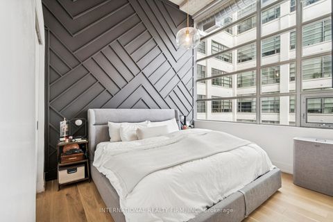 Photo 17 at 303 - 637 Lake Shore Boulevard W, Niagara, Toronto