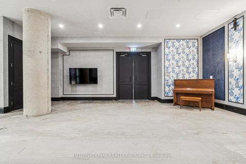 Photo 32 at 303 - 637 Lake Shore Boulevard W, Niagara, Toronto